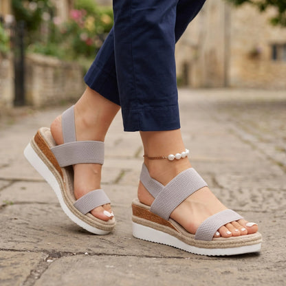 Women’s Arch Support Sandals | Lightweight Comfort Walking Shoes